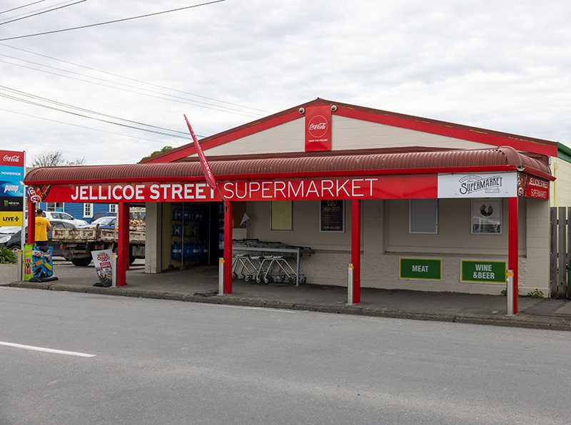 Verandah signage for Jellicoe street supermarket